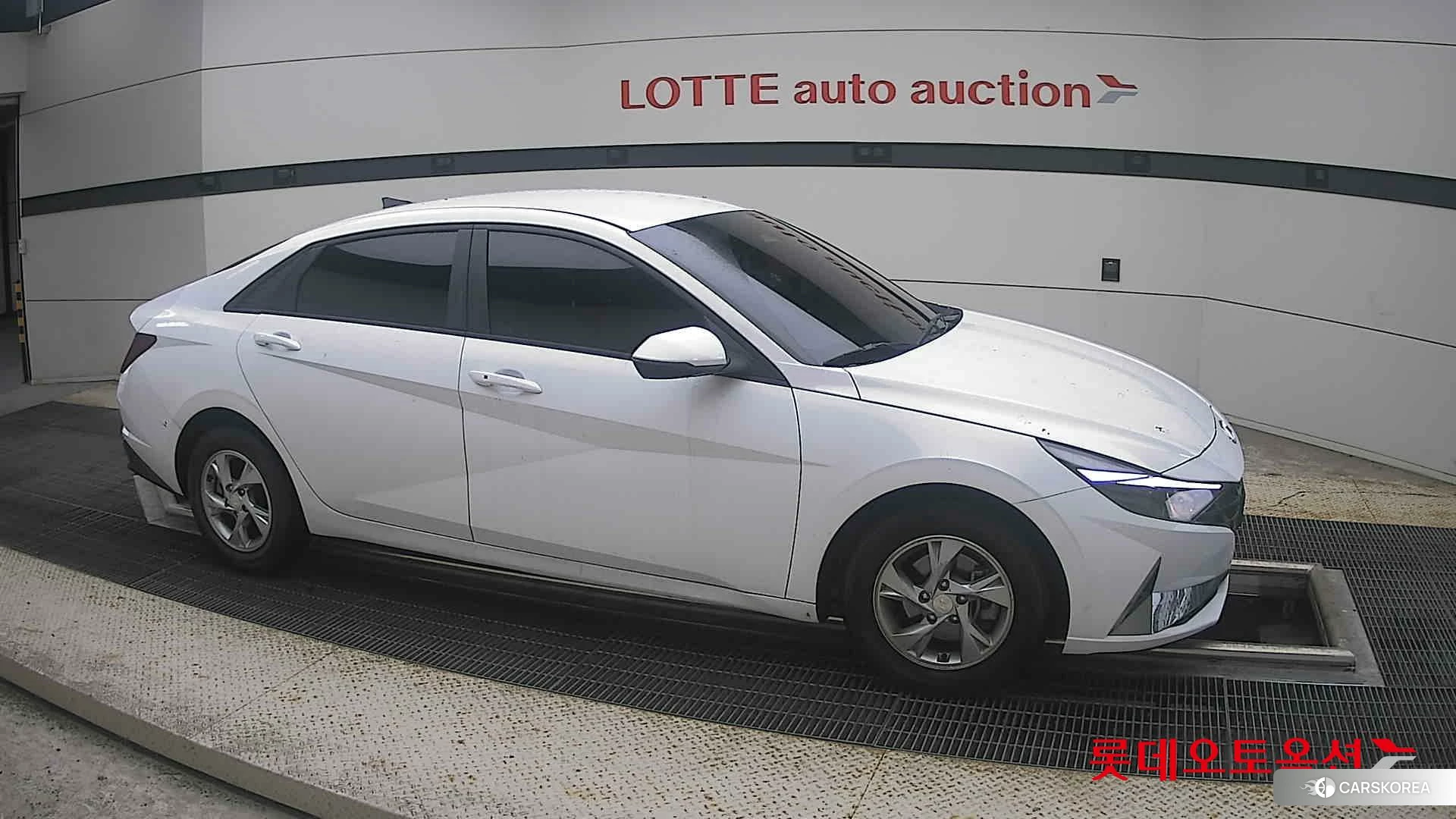 Hyundai Avante id 4984695 из Кореи 8