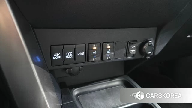 Toyota RAV4 id 5023976 из Кореи 8