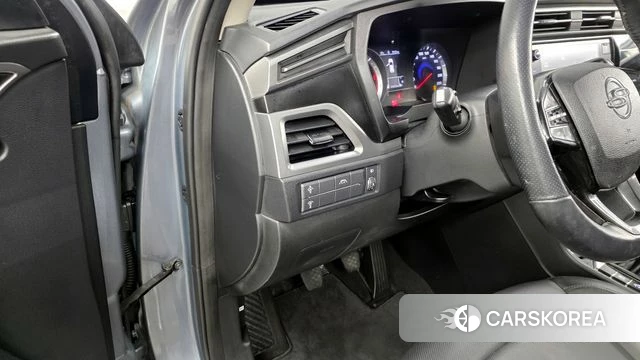 Ssangyong Beautiful Korando id 3807505 из Кореи 8