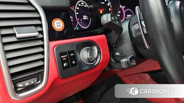 Porsche Cayenne (PO536) id 5017932 из Кореи 8