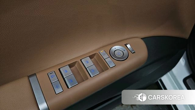 Hyundai Grandeur (GN7) id 5016861 из Кореи 8