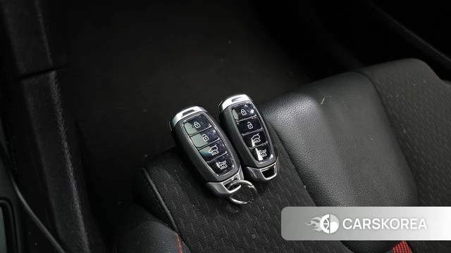 Hyundai Veloster (JS) id 4953152 из Кореи 8