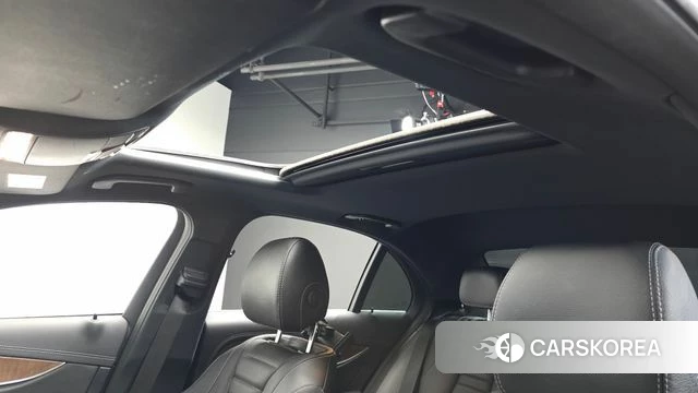 Mercedes-Benz E-Class W213 id 5053764 из Кореи 8