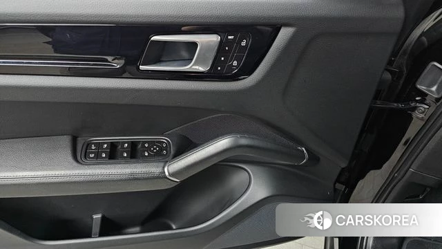 Porsche Cayenne (PO536) id 4942566 из Кореи 8