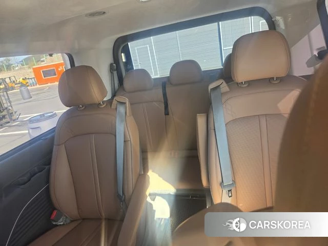 Hyundai Staria id 4985276 из Кореи 8