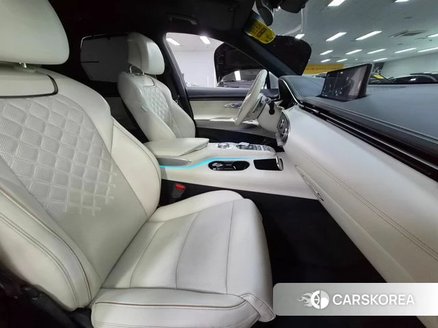 Genesis Electrified GV70 id 4965082 из Кореи 8