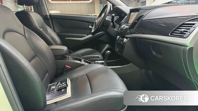 Ssangyong New Style Korando C id 4953101 из Кореи 8
