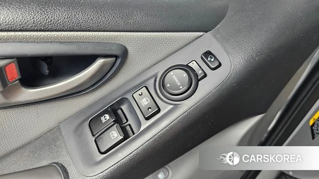 Hyundai The New Grand Starex id 4776163 из Кореи 8