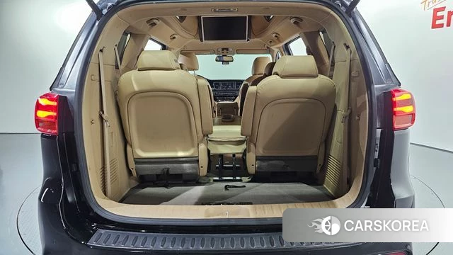 Kia The New Carnival id 4960169 из Кореи 8