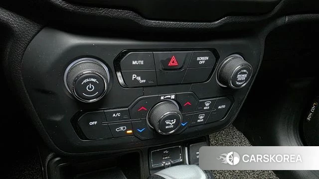 Jeep Renegade id 4966915 из Кореи 8