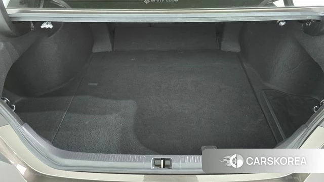 Toyota Camry (XV70) id 4978020 из Кореи 8
