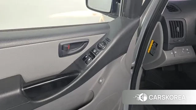 Hyundai The New Grand Starex id 3188186 из Кореи 8