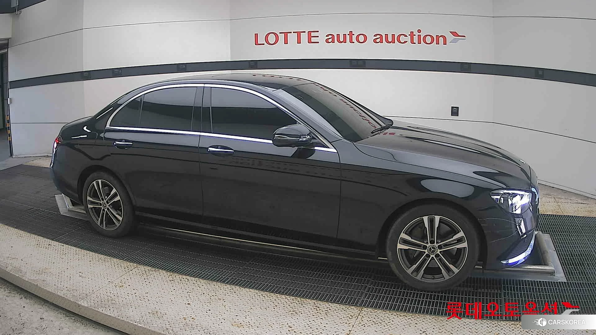 Mercedes-Benz Mercedes-Benz E350 4MATIC id 4989967 из Кореи 8