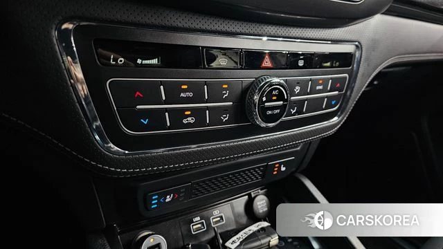 Ssangyong The New Rexton Sports Cannes id 4630800 из Кореи 8