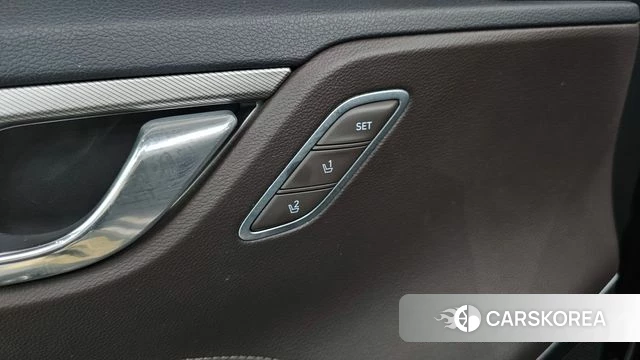 Hyundai The New Grandeur IG id 4671387 из Кореи 8