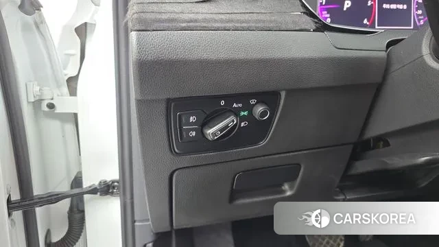 Volkswagen Passat GT (B8) id 3708197 из Кореи 8