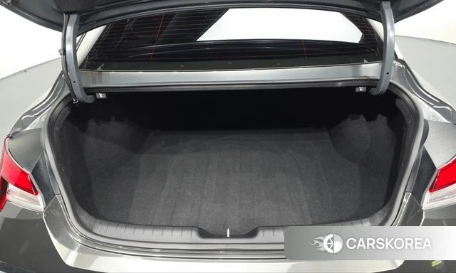 Hyundai The New Avante Hybrid (CN7) id 4980840 из Кореи 8