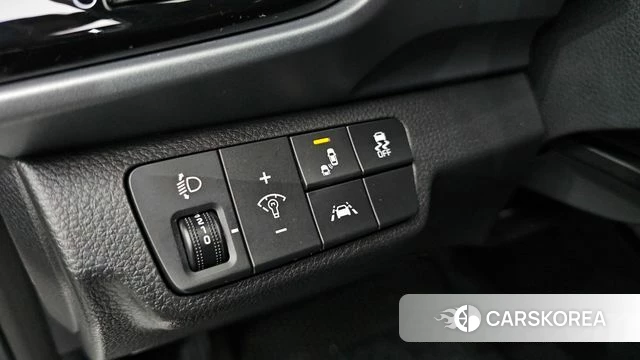 Kia Stonic id 5048308 из Кореи 8