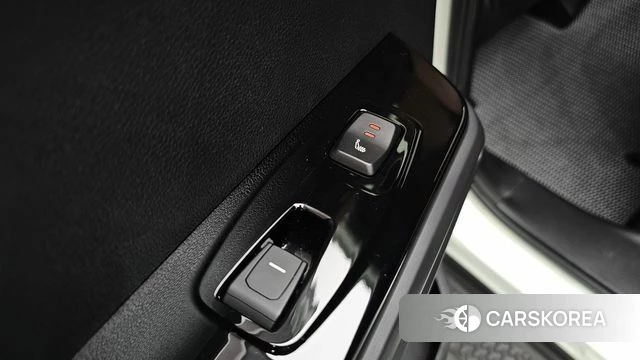 Ssangyong Torres id 4981405 из Кореи 8