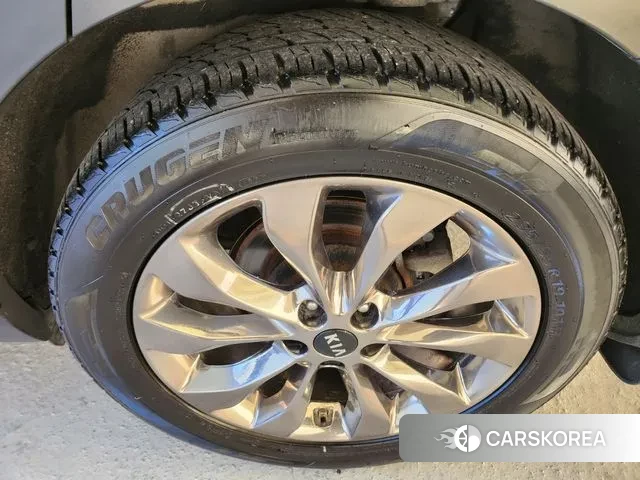 Kia The New Sorento id 3439917 из Кореи 8