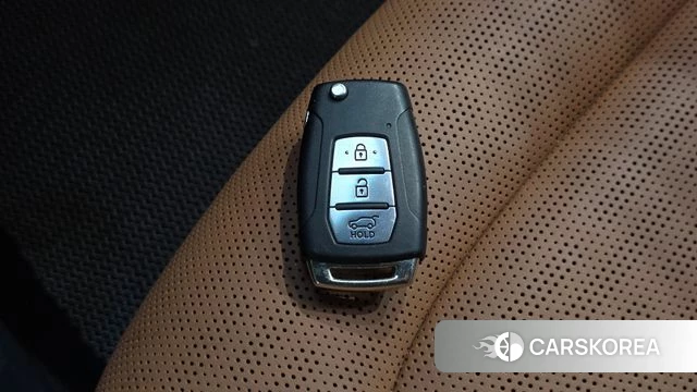Ssangyong Torres id 4965731 из Кореи 8