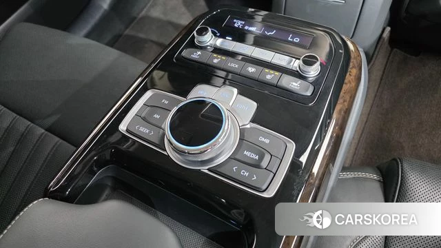 Genesis G90 id 5023758 из Кореи 8