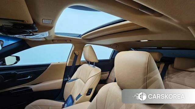 Lexus ES300h 7th generation id 5021015 из Кореи 8