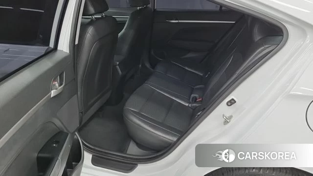 Hyundai The New Avante AD id 4993470 из Кореи 8
