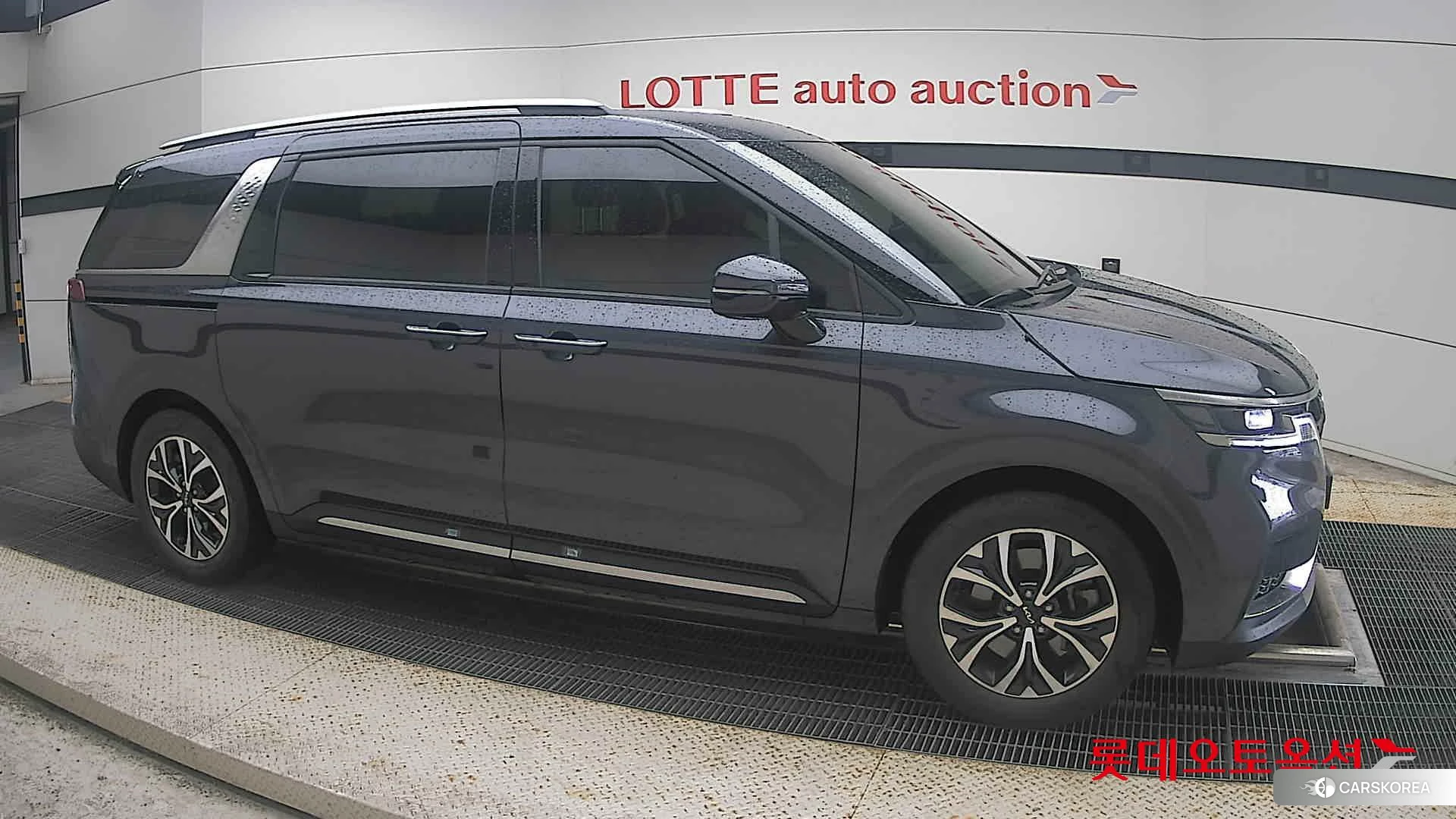 Kia Carnival id 4984648 из Кореи 8