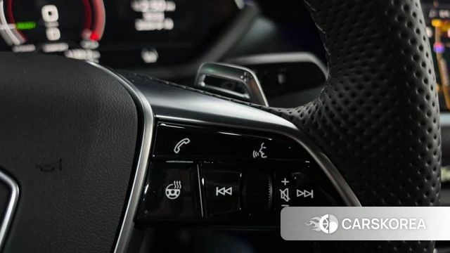 Audi e-Tron GT id 4744470 из Кореи 8