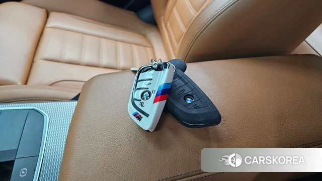 BMW 3 Series (G20) id 5004067 из Кореи 8