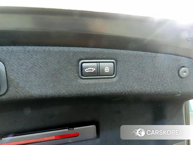 Genesis G90 id 5018743 из Кореи 8