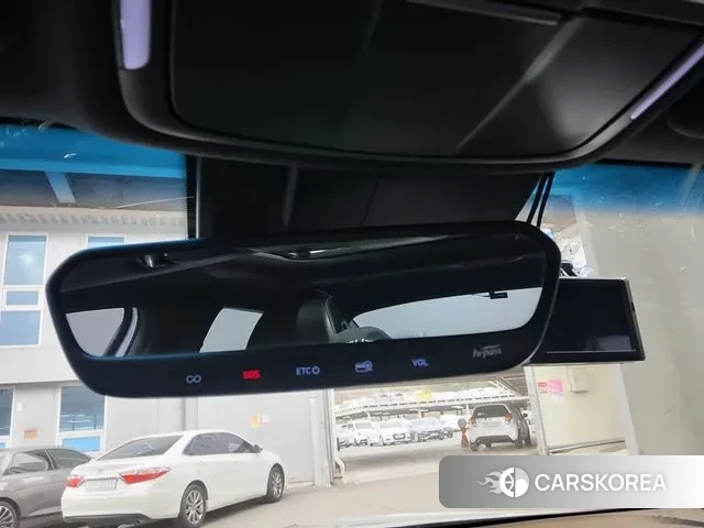 Genesis G70 id 3677456 из Кореи 8