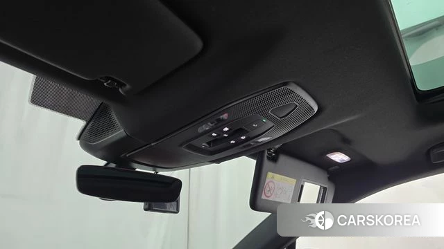 Porsche Makan EV id 4949882 из Кореи 8