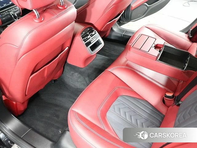 Maserati Quattroporte id 4978181 из Кореи 8