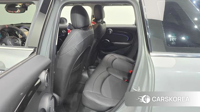 Mini Cooper id 4779130 из Кореи 8