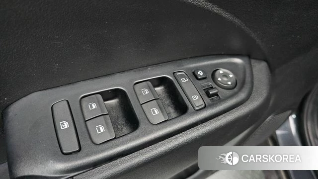 Hyundai Venue id 4717569 из Кореи 8