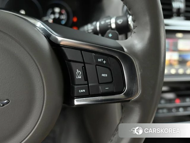 Jaguar XE id 4924057 из Кореи 8