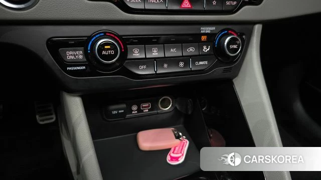 Kia Niro id 5048424 из Кореи 9