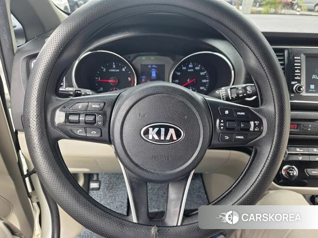 Kia The New Carnival id 5023638 из Кореи 8