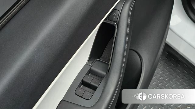 Tesla Model Y id 4784818 из Кореи 8