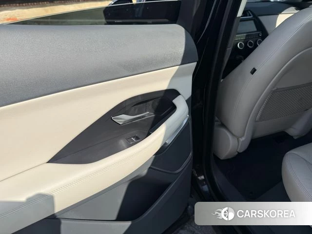 Jaguar E-PACE id 4918584 из Кореи 8