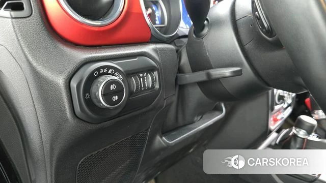 Jeep Wrangler (JL) id 4937474 из Кореи 8