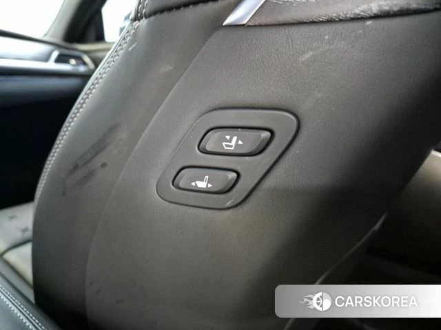 Genesis G90 id 5041283 из Кореи 8