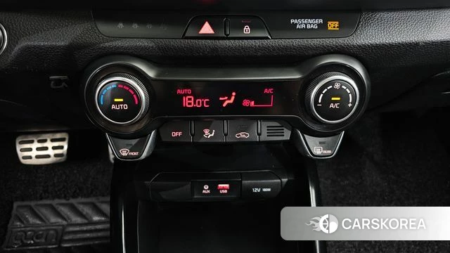 Kia Stonic id 5029397 из Кореи 8