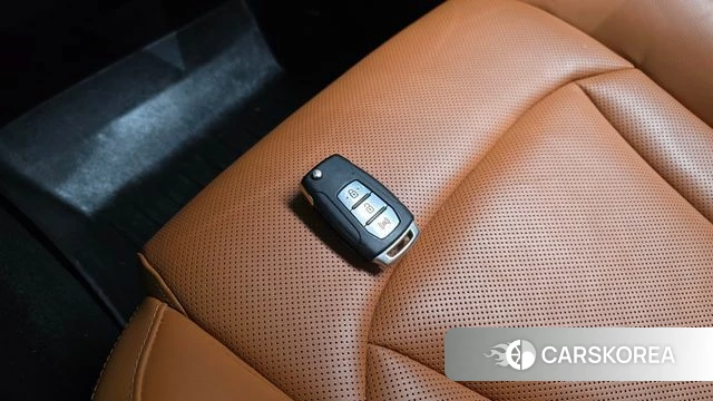 Ssangyong The New Rexton Sports Cannes id 5002638 из Кореи 8