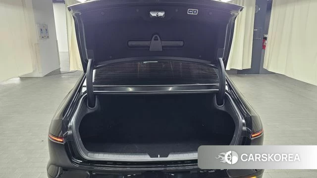 Hyundai Grandeur (GN7) id 5021753 из Кореи 8