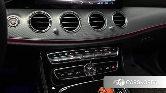 Mercedes-Benz E-Class W213 id 4998900 из Кореи 8