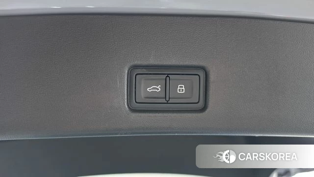 Audi Q4 e-Tron (F4) id 5021516 из Кореи 8