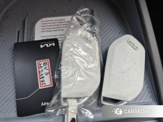 Kia EV3 id 4739128 из Кореи 8